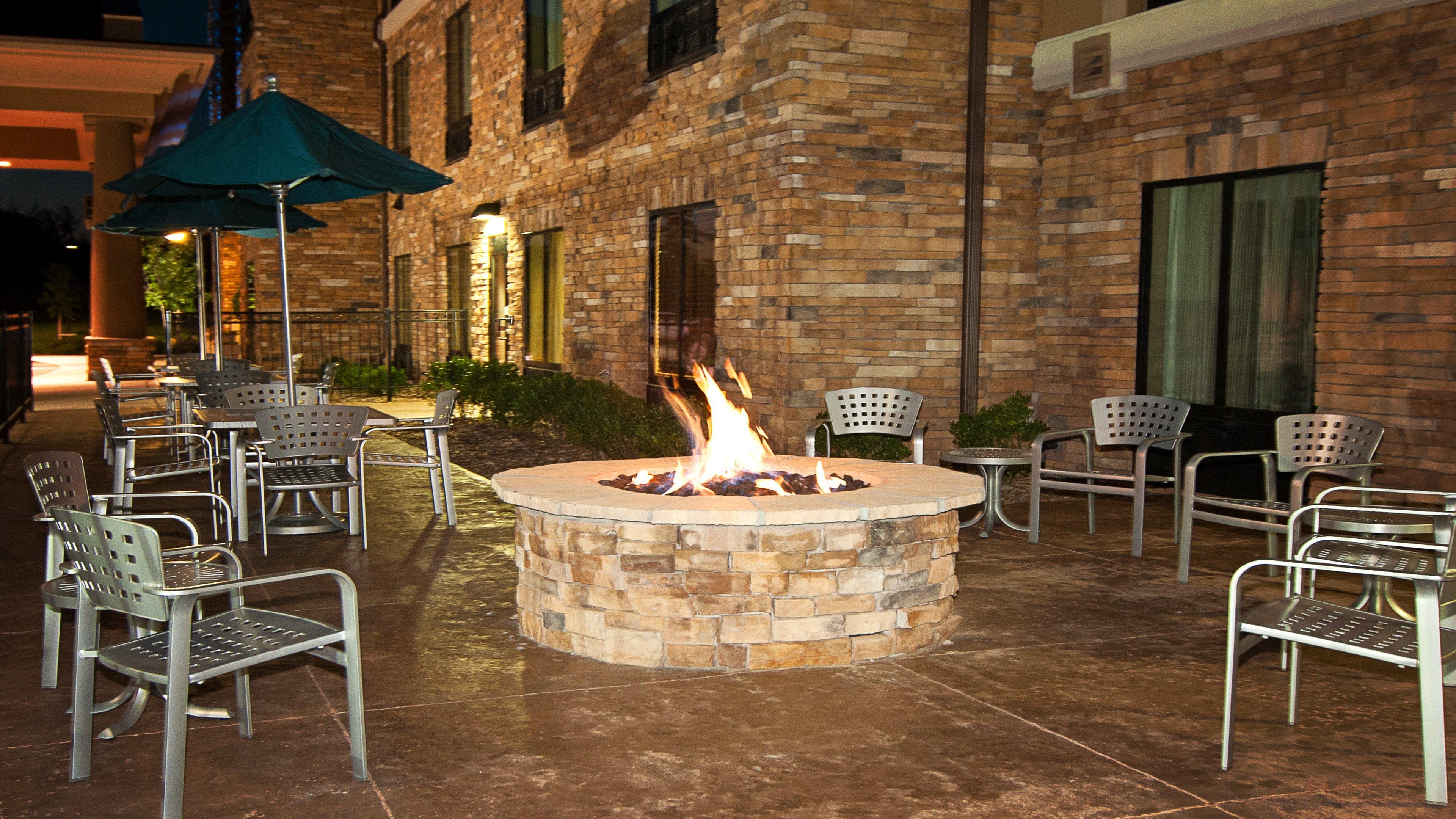 Holiday Inn Express Hotel & Suites Wichita Northeast By Ihg Eksteriør bilde