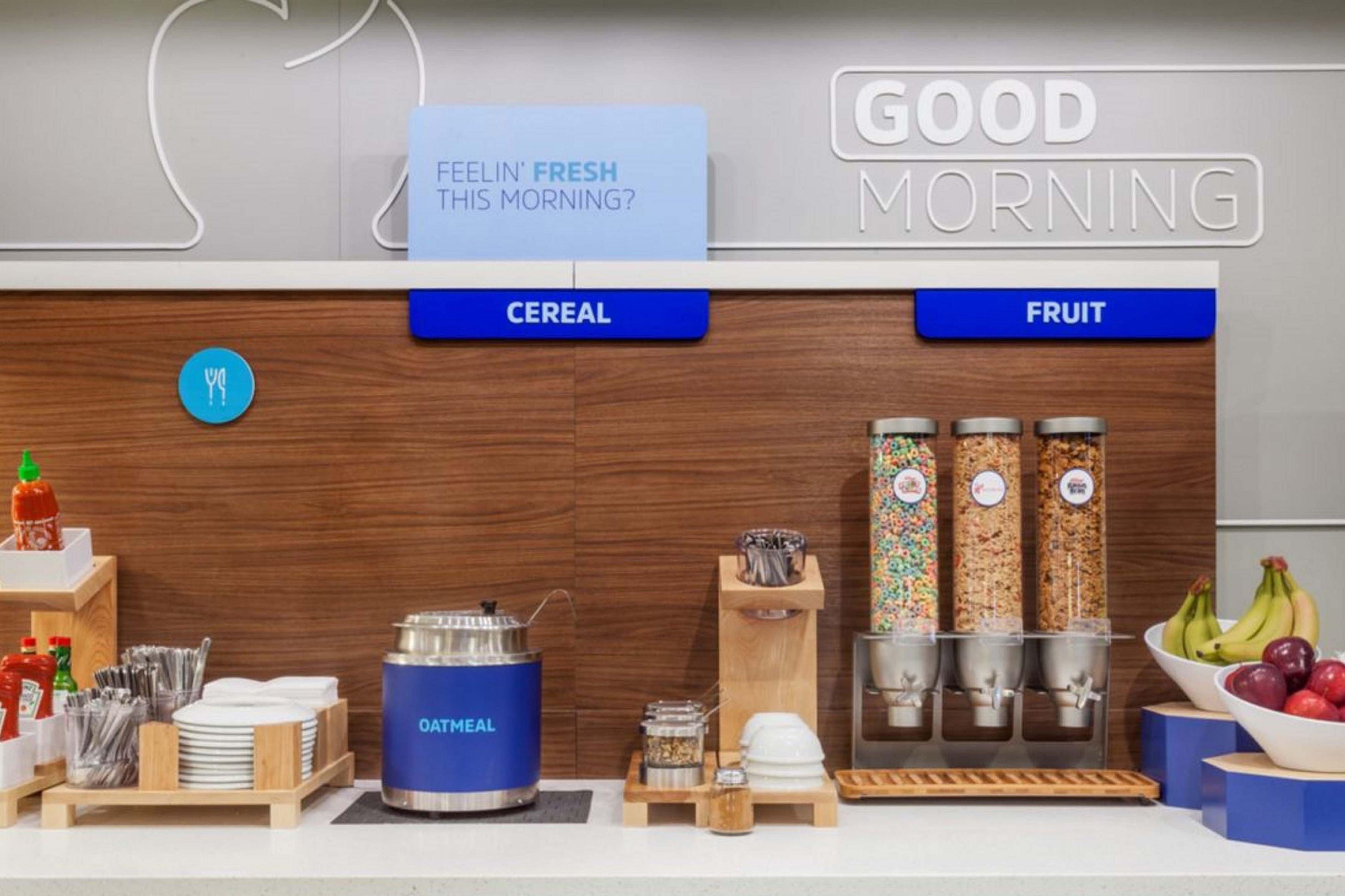 Holiday Inn Express Hotel & Suites Wichita Northeast By Ihg Eksteriør bilde