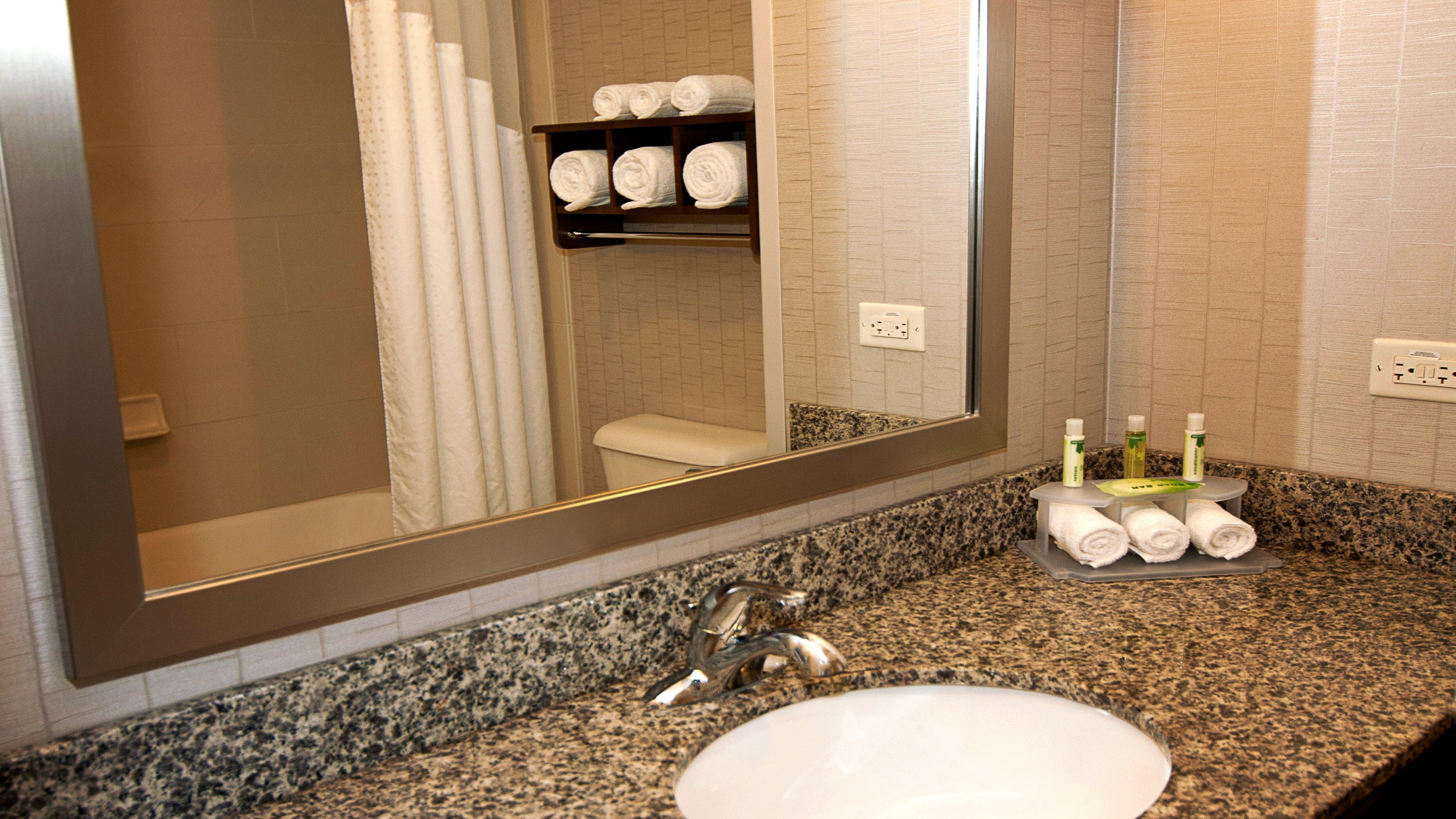 Holiday Inn Express Hotel & Suites Wichita Northeast By Ihg Eksteriør bilde